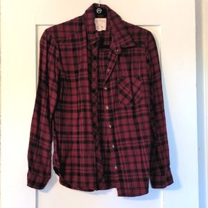LA Hearts Plaid Button-down
